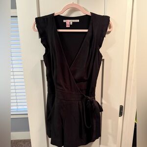 Rachel Roy black short sleeve romper